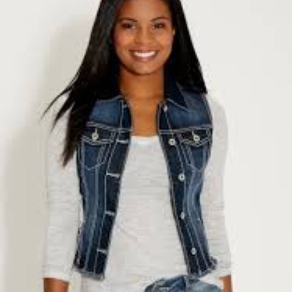 Maurices Frayed Edge Denim Vest - Picture 1 of 2